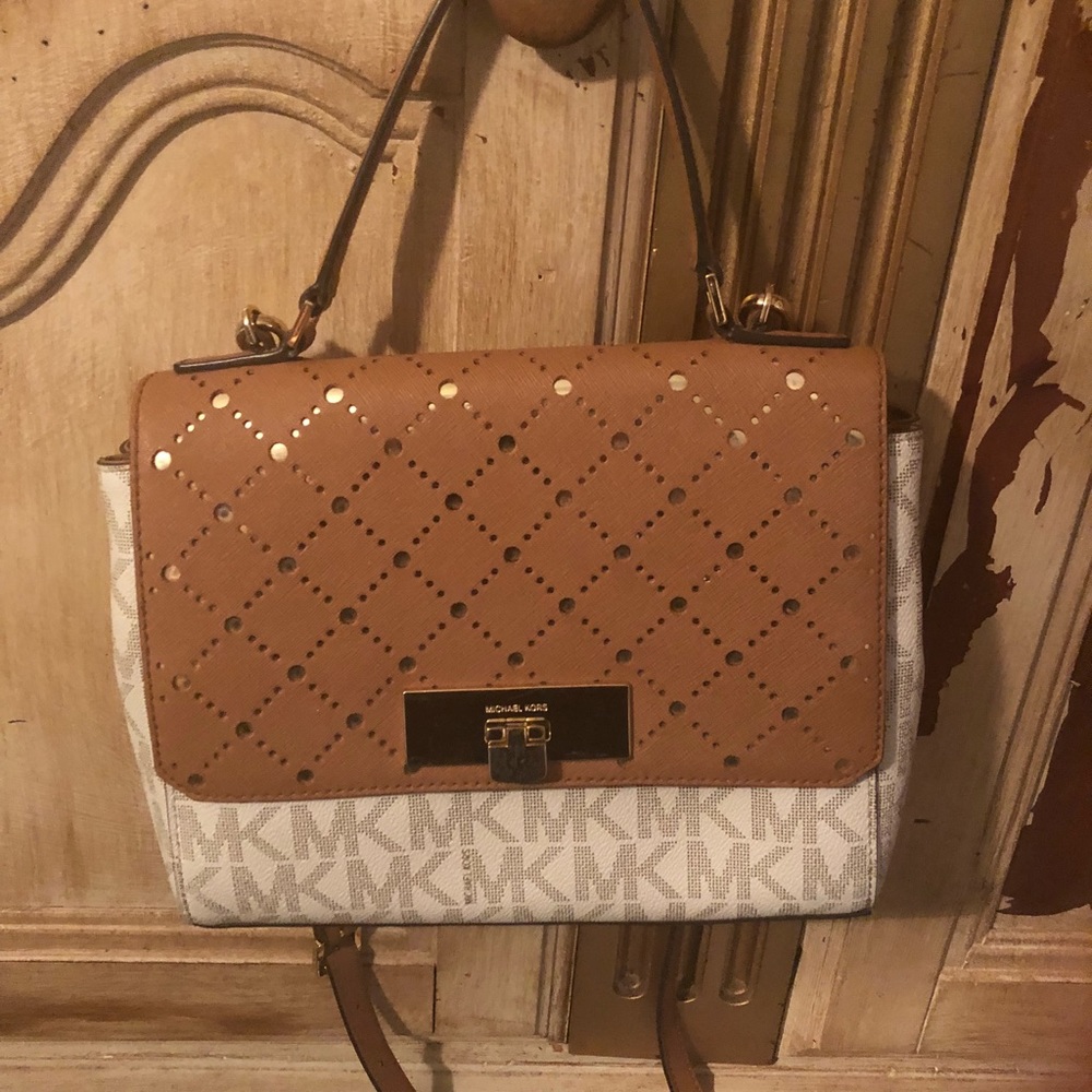 Michael Korda crossbody purse